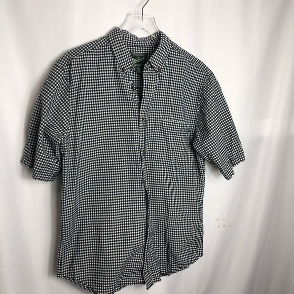 Woolrich Mens Button Down Shirt size Medium 0490 - Picture 1 of 3